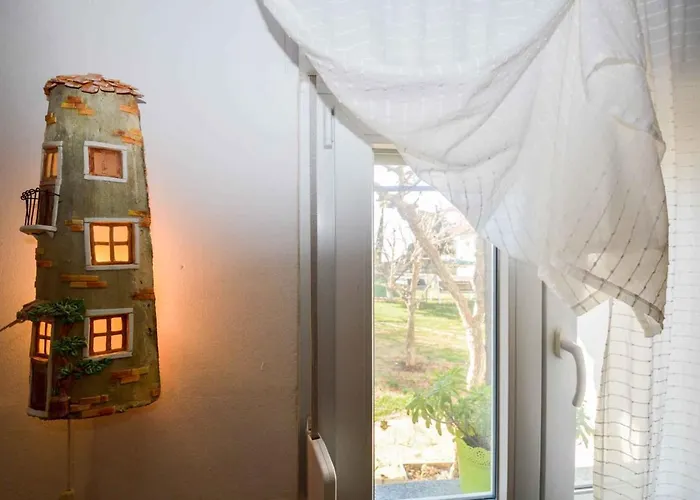 12 Apartman *